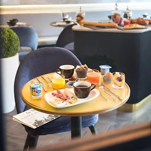 *** Hotel Ohm By Happyculture Frankreich