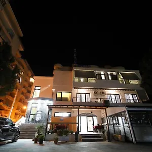 *** Hotel Salvadore Albanien