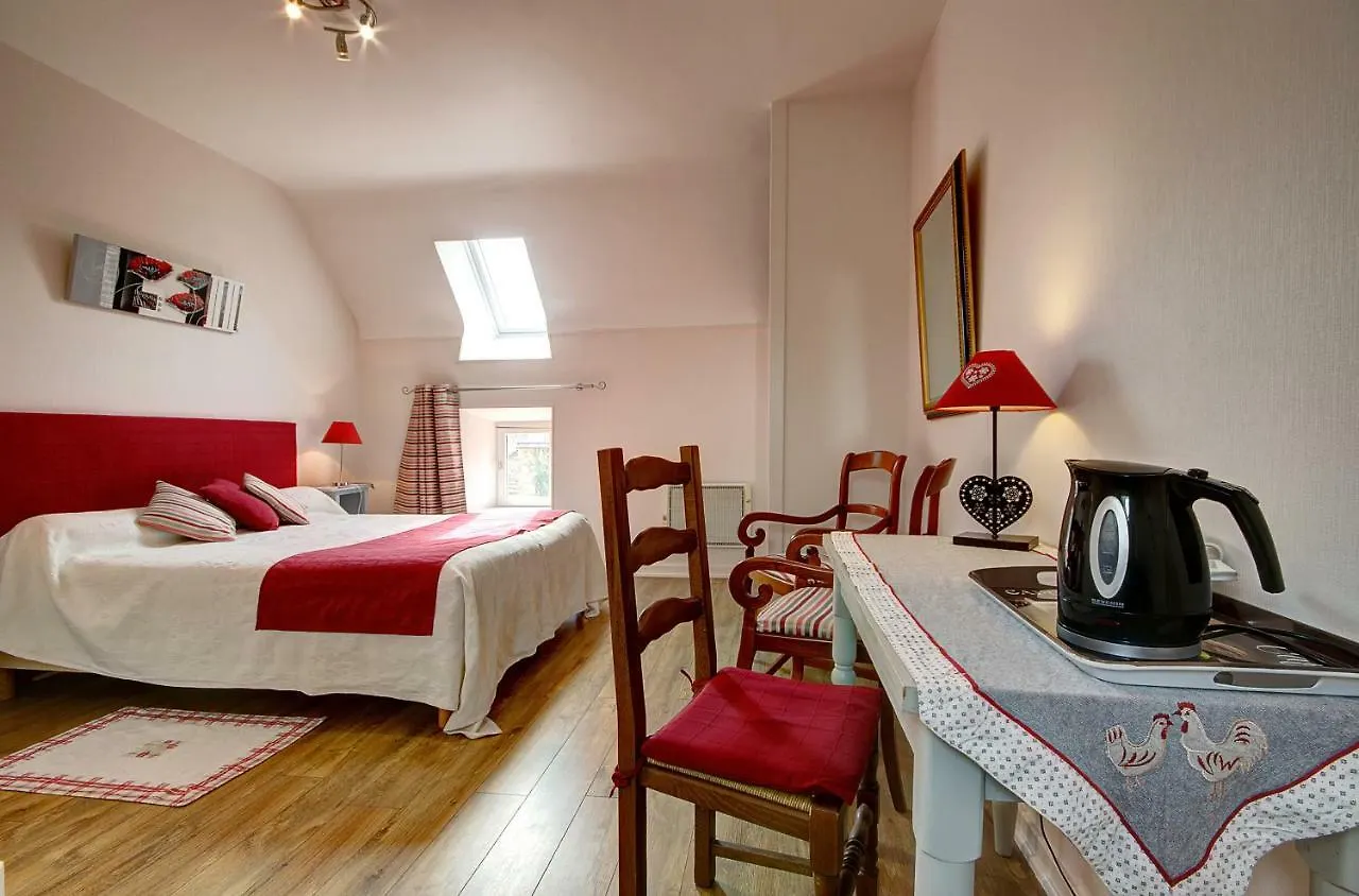 A La Ferme De Kervihern Locoal-Mendon 3*,  France